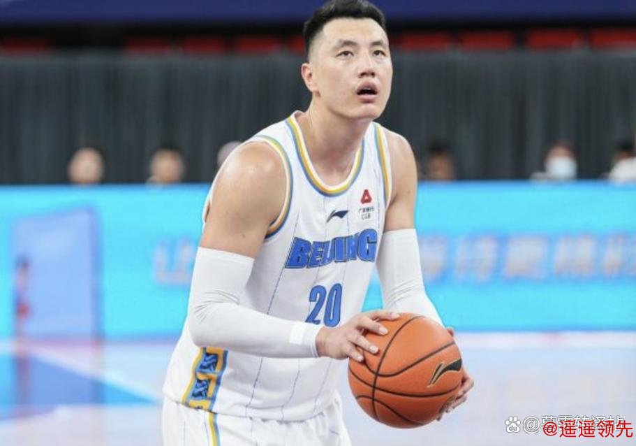 重磅消息：翟晓川小腿受伤，崔永熙与麦考尔即将复出，朱松玮意外伤退